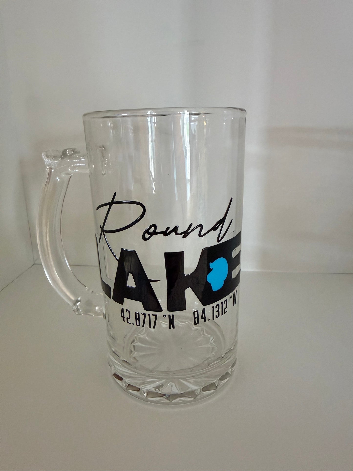 Round Lake Glass Mug